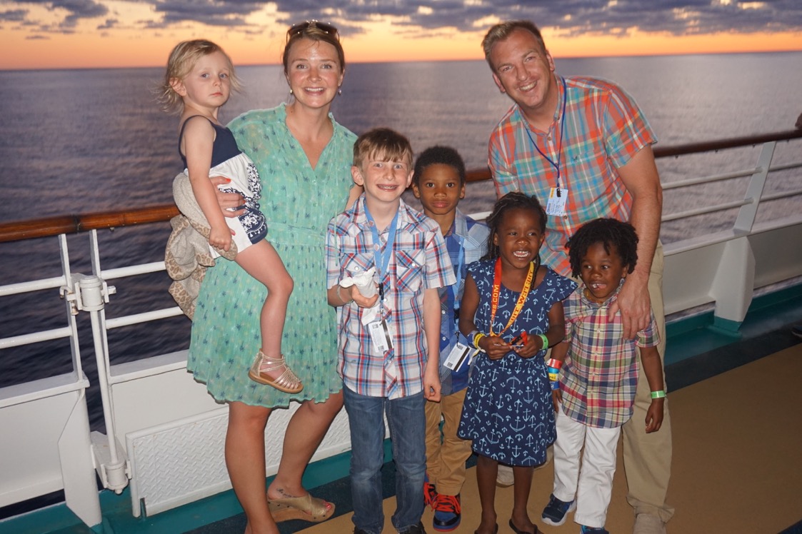 The Purvis Family (left to right): Amanda, David, Charli Kate (3 yr.),  Tre (8 yr.), D (7 yr.), Layla (5 yr.) and Noah (4 yr.)