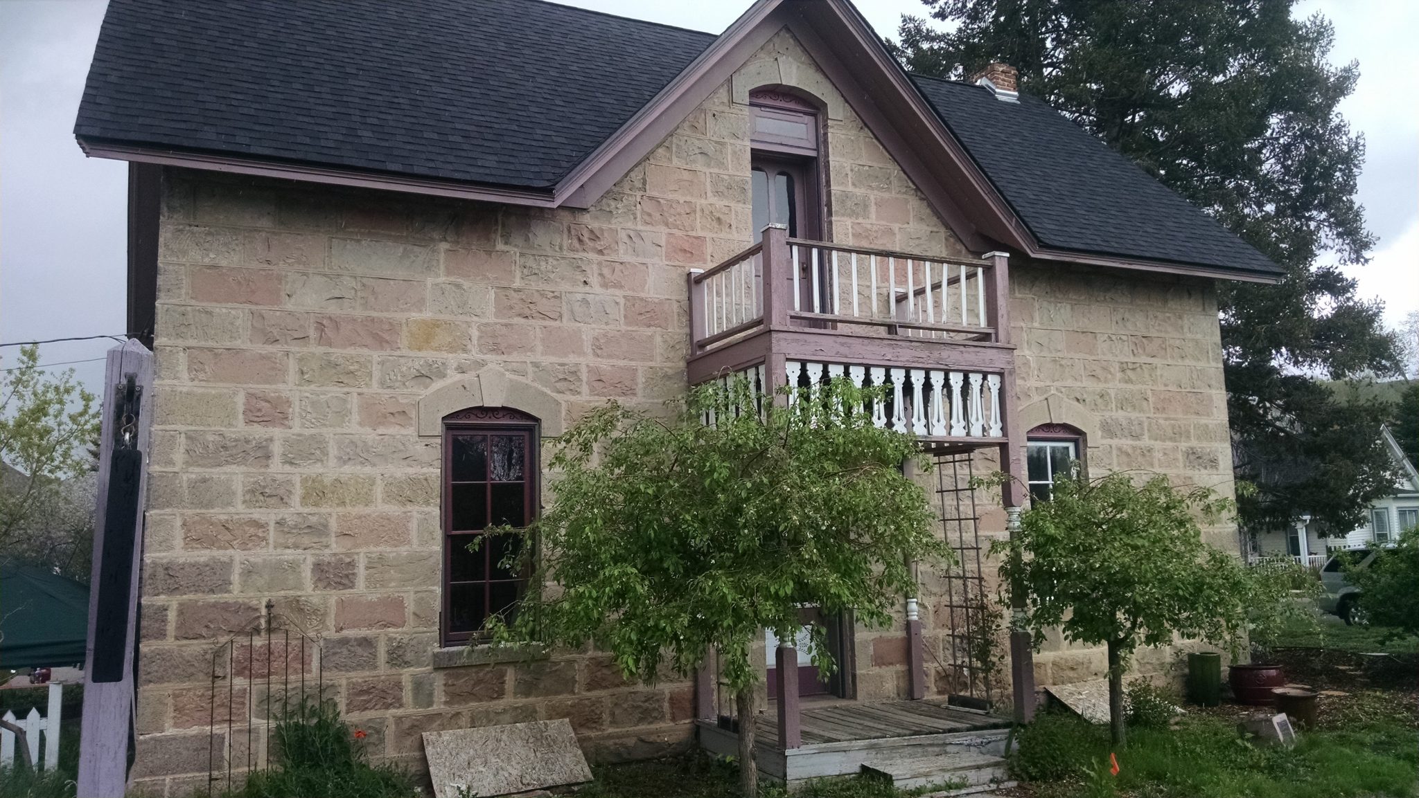 A south view of the Hammar House