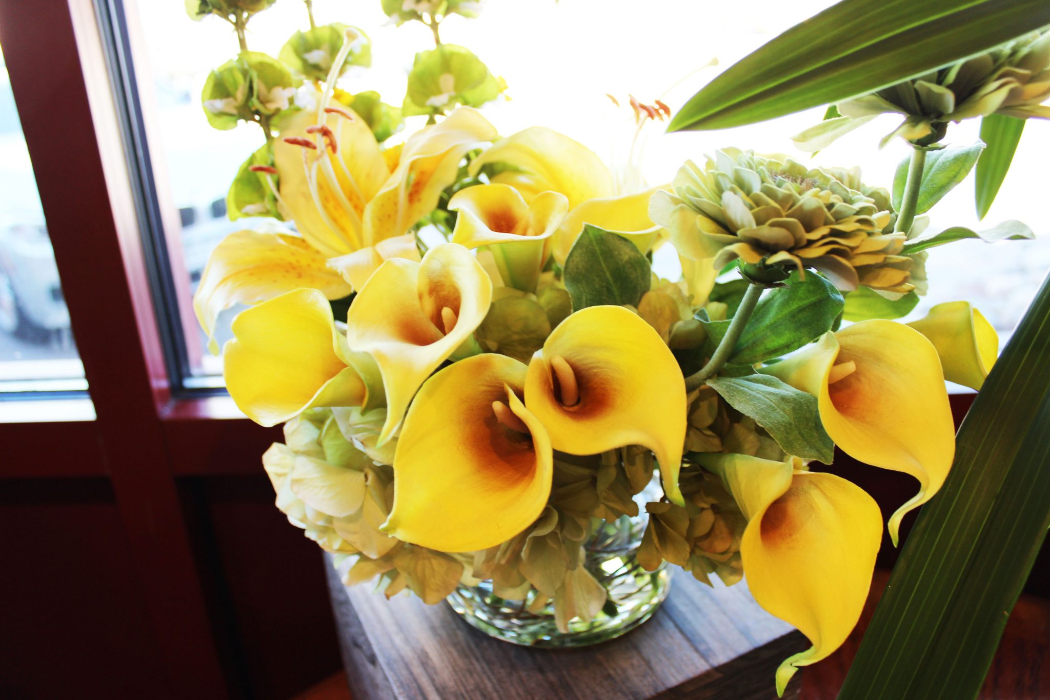 Castle Rock Florist has something pretty for mom