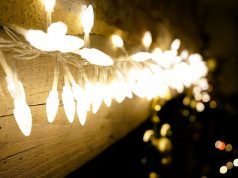 Outdoor string lights