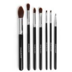 Makeup_Brush_Set_1024x1024